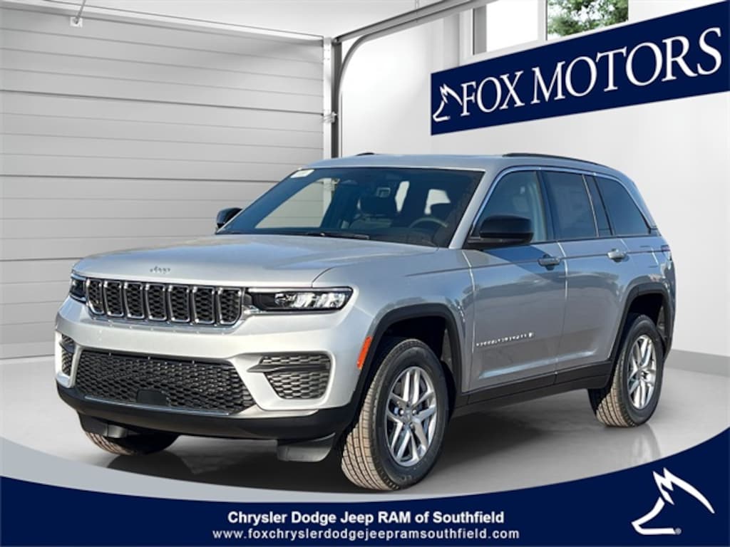 New 2025 Jeep Grand Cherokee LAREDO X 4X4 Sport Utility