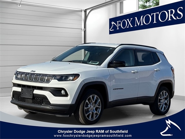 2022 Jeep Compass Latitude Lux