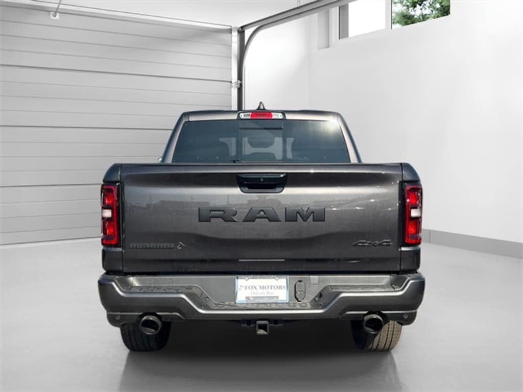 New 2026 Ram 1500 BIG HORN CREW CAB 4X4 5'7 BOX Pickup