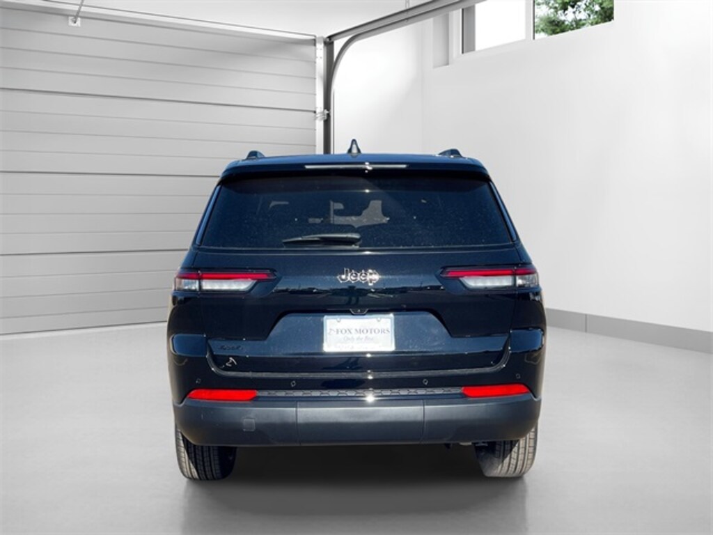 New 2025 Jeep Grand Cherokee L ALTITUDE X 4X4 Sport Utility