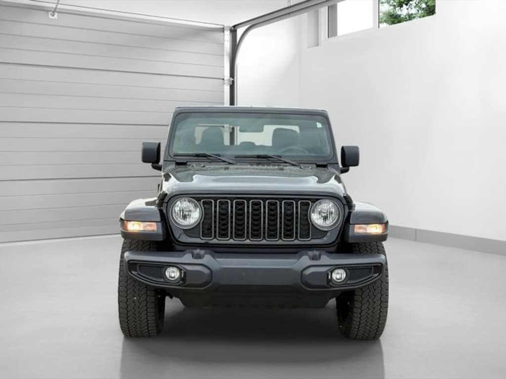 Certified 2025 Jeep Gladiator Nighthawk Truck