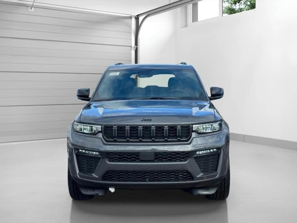 Used 2026 Jeep Grand Cherokee Limited SUV