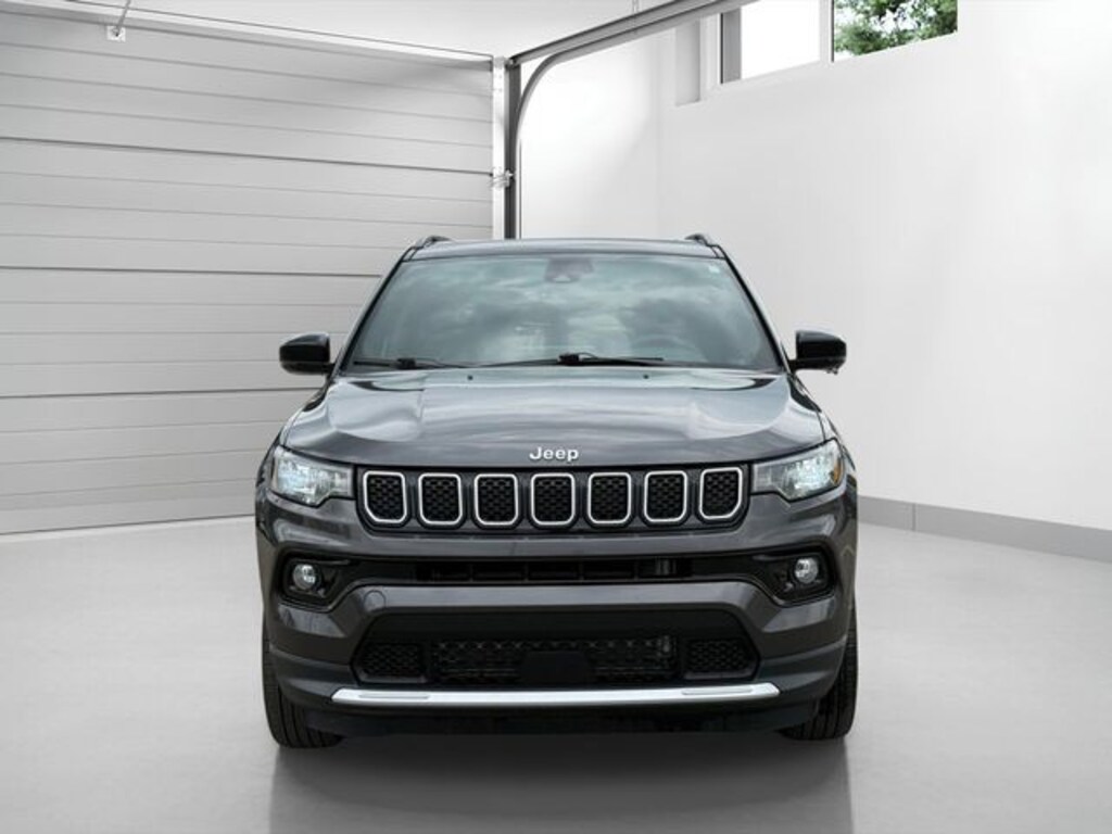 Used 2023 Jeep Compass Limited SUV
