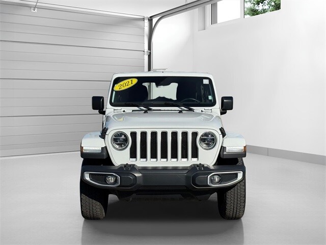 2021 Jeep Wrangler Unlimited Sahara photo 2
