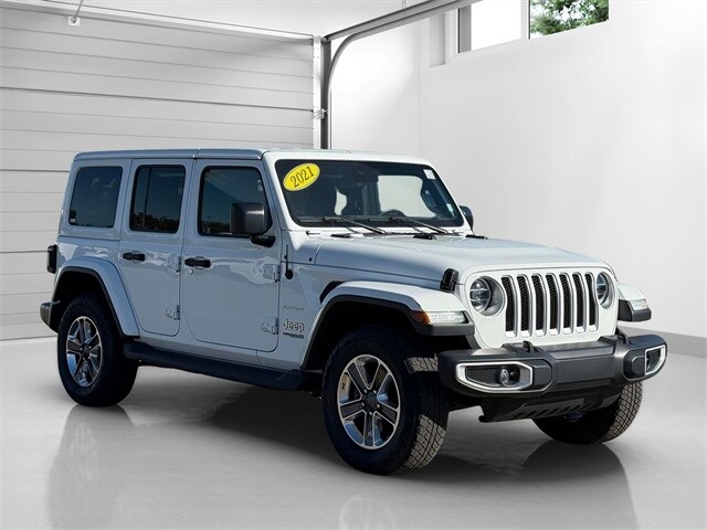 2021 Jeep Wrangler Unlimited Sahara photo 3