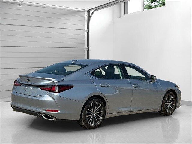 2024 Lexus ES 350 Premium photo 4