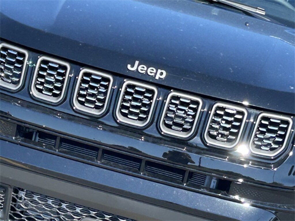 New 2024 Jeep Compass For Sale at Fox Motors VIN 3C4NJDCN0RT154144