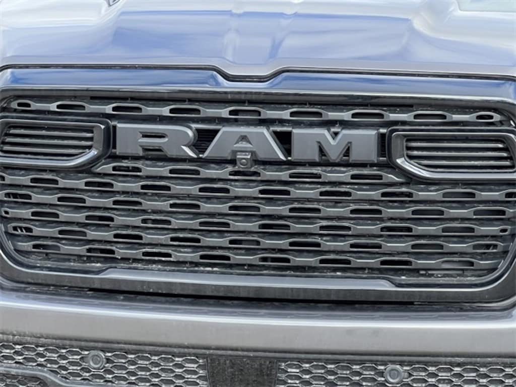 New 2025 Ram 1500 BIG HORN CREW CAB 4X4 5'7 BOX Pickup