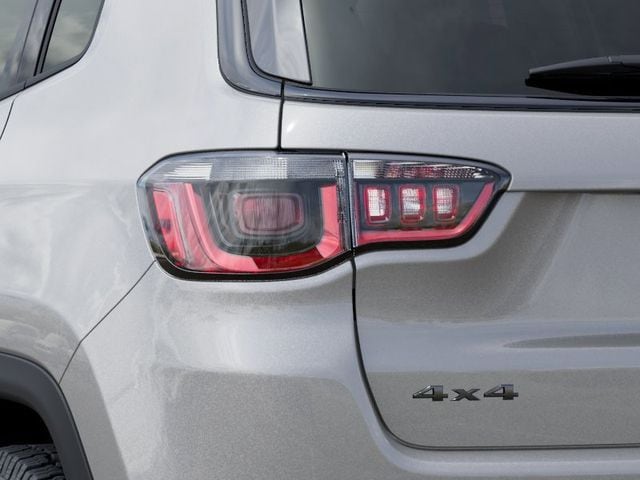 2026 Jeep Compass Trailhawk - Photo 9