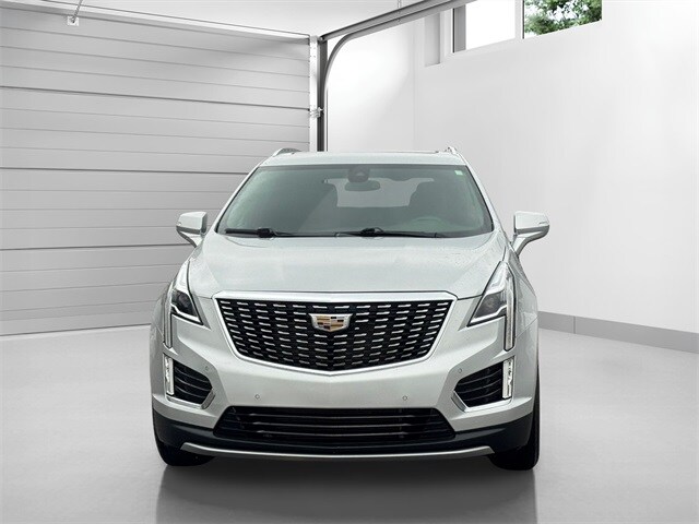 2020 Cadillac XT5 Premium Luxury photo 2
