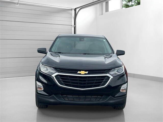 2020 Chevrolet Equinox LT photo 2
