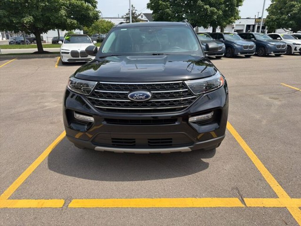 Used 2022 Ford Explorer XLT SUV