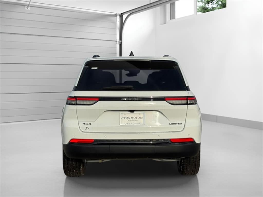 New 2025 Jeep Grand Cherokee LIMITED 4X4 Sport Utility