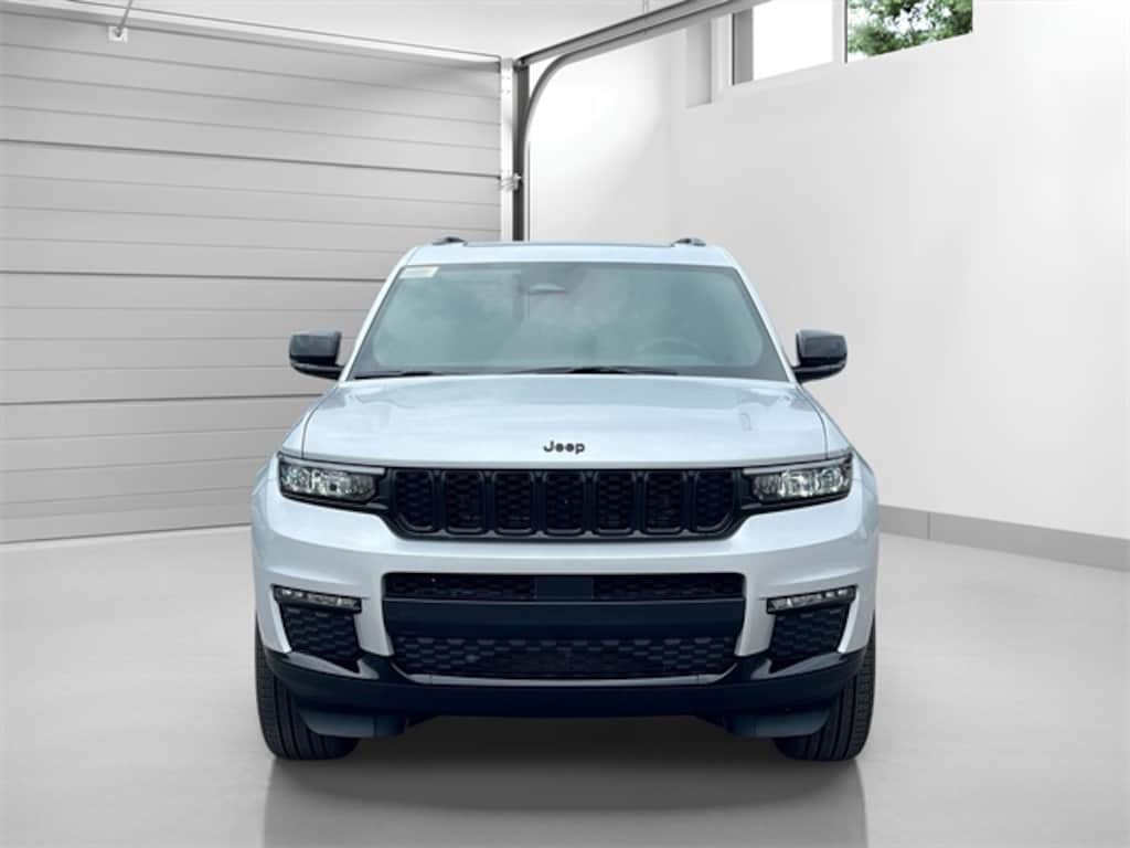Used 2025 Jeep Grand Cherokee L Limited SUV