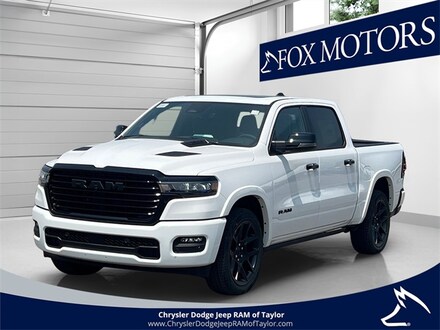 2026 Ram 1500 LARAMIE CREW CAB 4X4 5'7 BOX Pickup