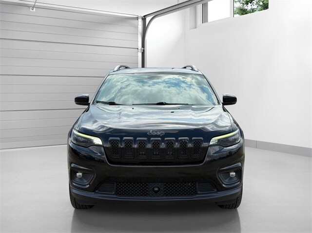 2021 Jeep Cherokee Latitude Lux photo 2