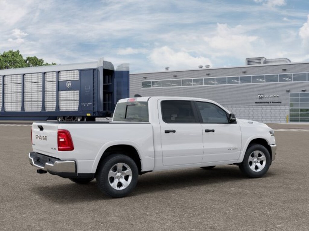 New 2027 Ram 1500 BIG HORN CREW CAB 4X4 5'7 BOX Pickup