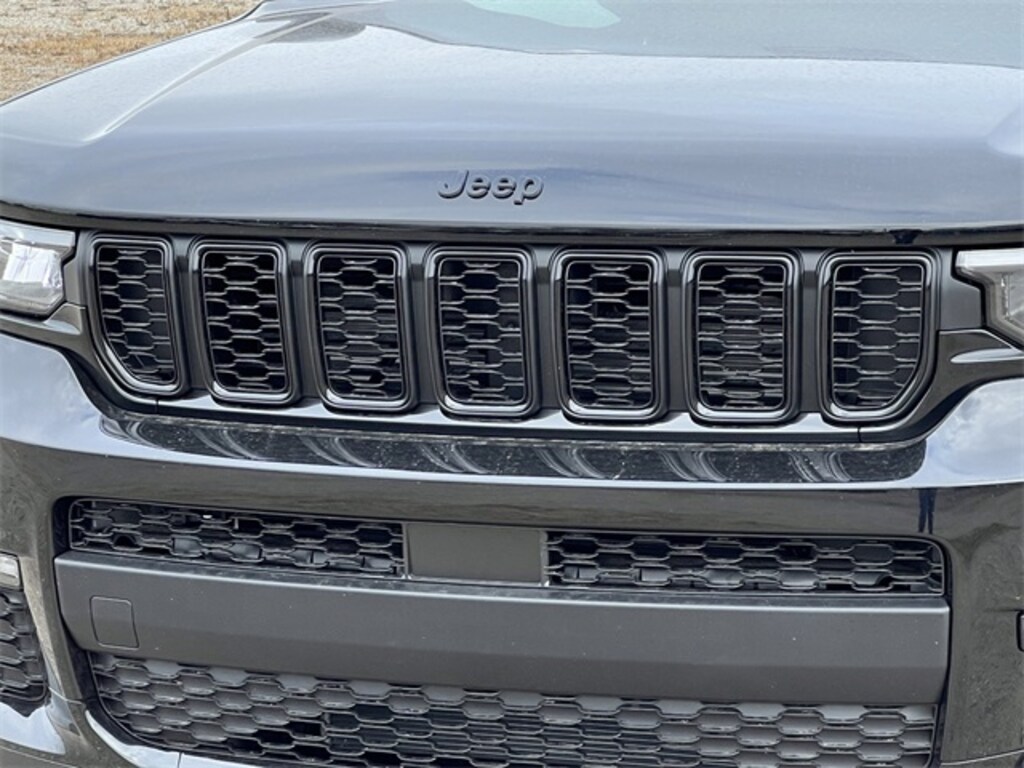 Used 2025 Jeep Grand Cherokee L Limited SUV