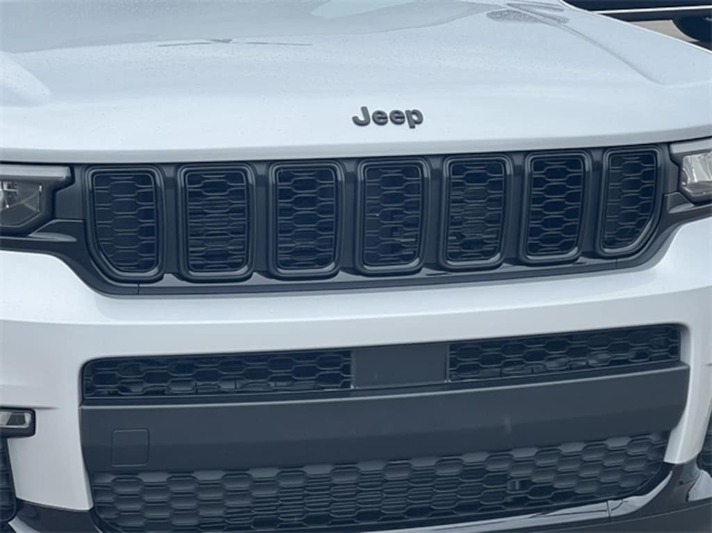 Used 2025 Jeep Grand Cherokee L Limited SUV