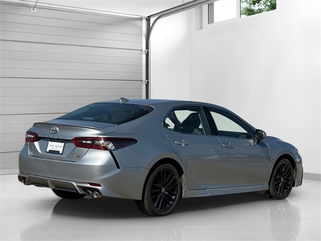 2023 Toyota Camry XSE photo 2