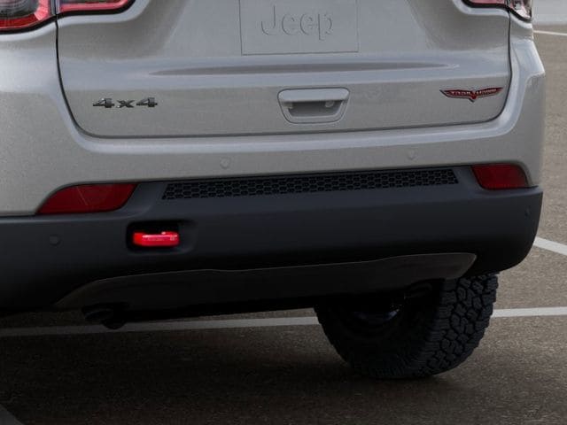 2026 Jeep Compass Trailhawk - Photo 13
