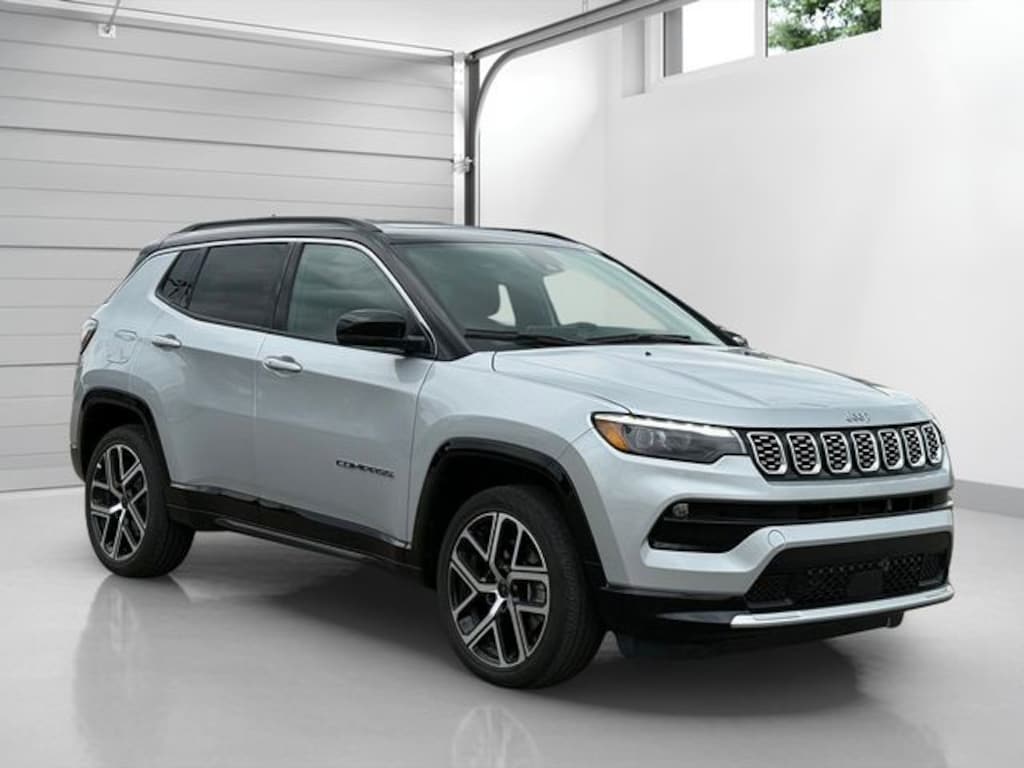 Used 2025 Jeep Compass Limited SUV