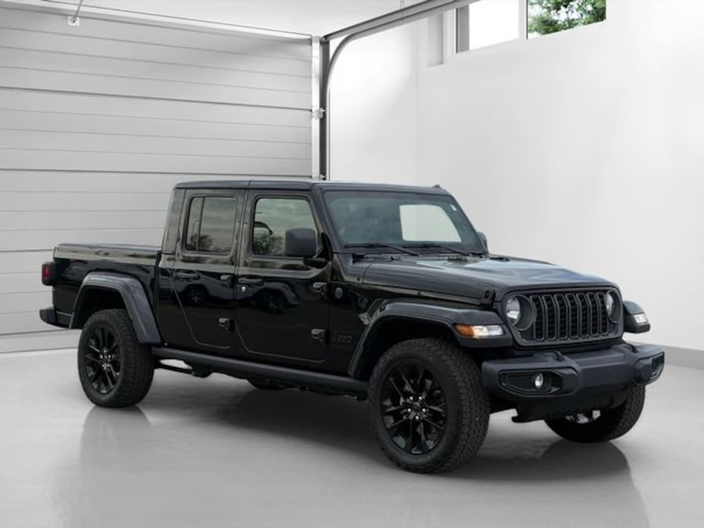 Certified 2025 Jeep Gladiator Nighthawk Truck