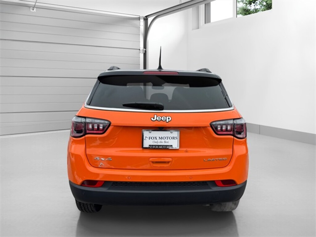New 2026 Jeep Compass LIMITED 4X4 Sport Utility