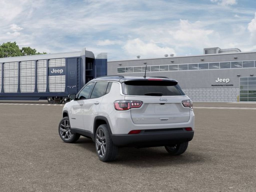 New 2026 Jeep Compass LIMITED ALTITUDE 4X4 Sport Utility