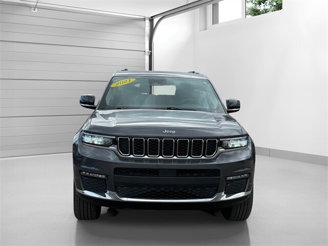 2021 Jeep Grand Cherokee Limited photo 2