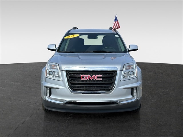 Used 2017 GMC Terrain SLE-2 with VIN 2GKFLNE39H6332379 for sale in Taylor, MI