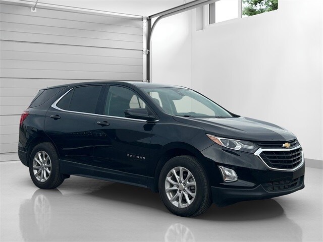 2020 Chevrolet Equinox LT photo 3