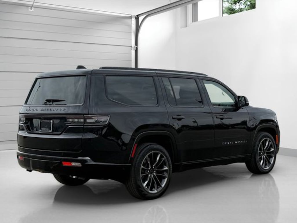 Used 2025 Jeep Grand Wagoneer Series II SUV