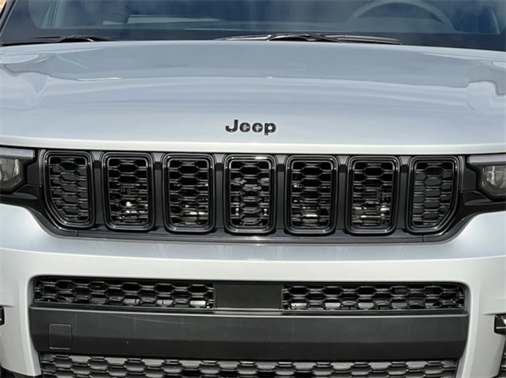 Used 2025 Jeep Grand Cherokee L Limited SUV