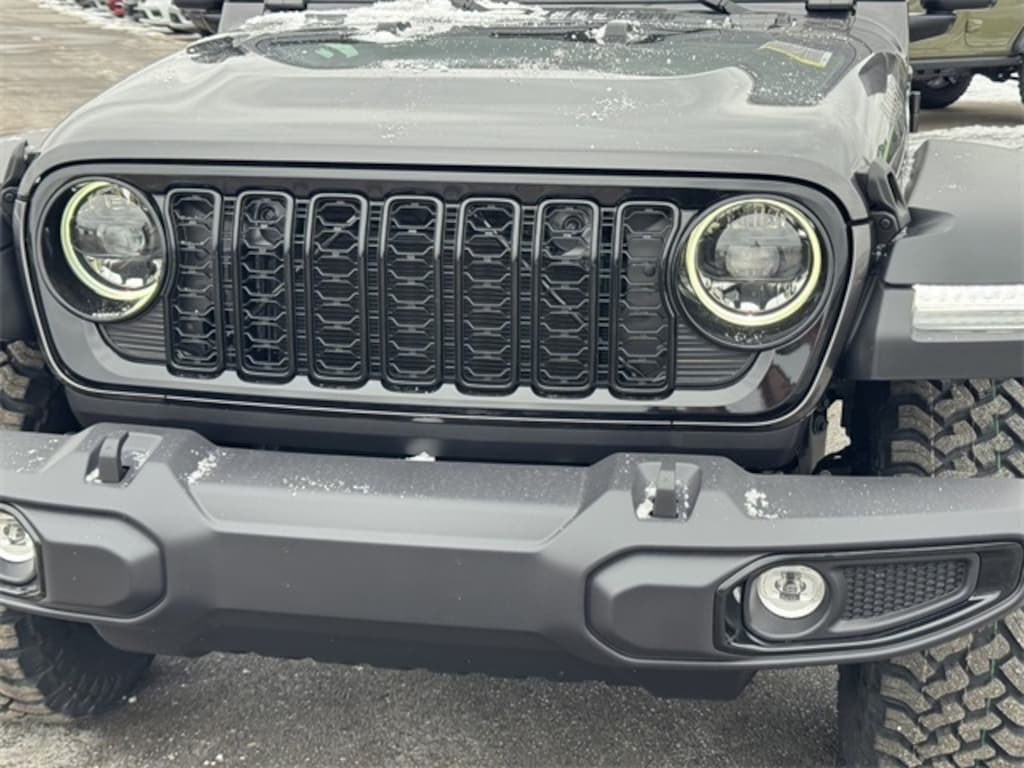 New 2026 Jeep Wrangler 4-DOOR WILLYS Sport Utility