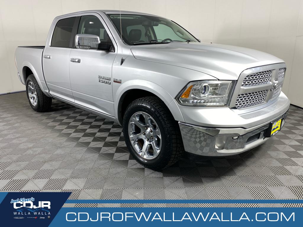 2017 RAM 1500 Laramie 4x4 Crew Cab 5'7's photo