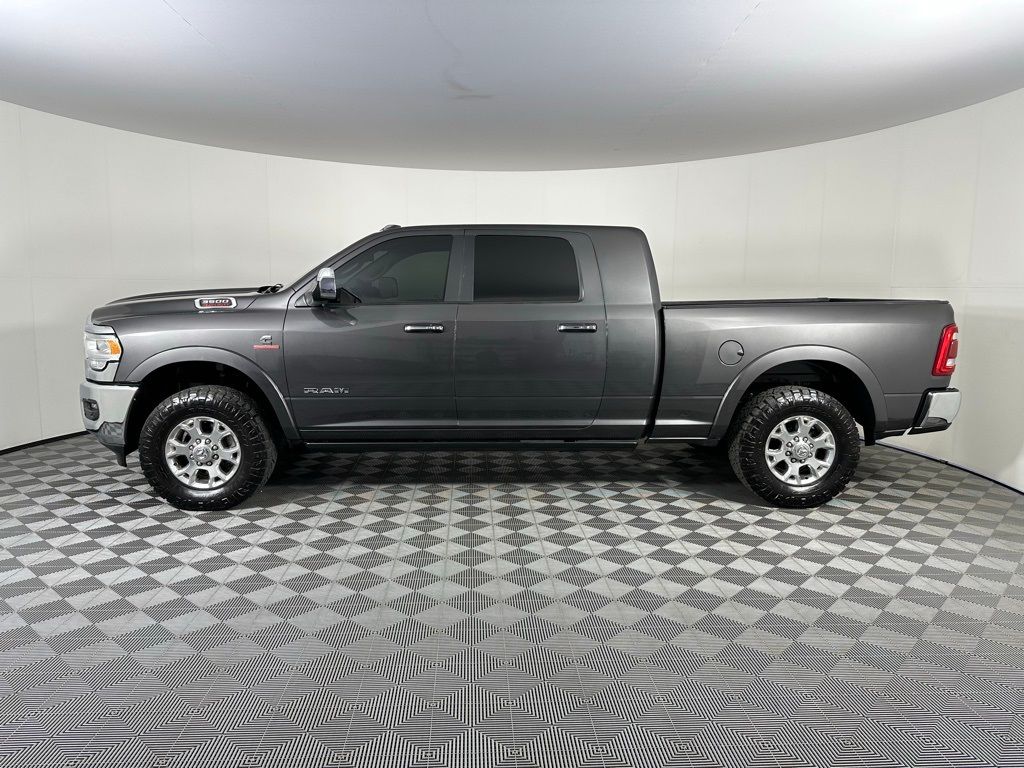 2022 RAM Ram 3500 Pickup Laramie - Photo 19