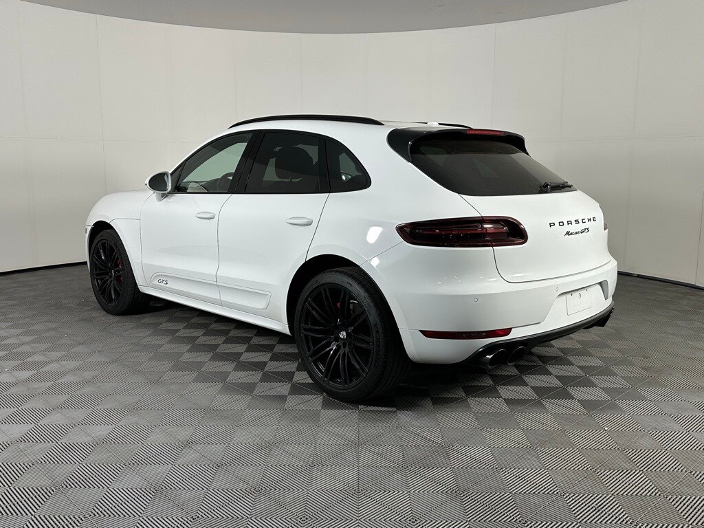 2017 Porsche Macan GTS photo 3