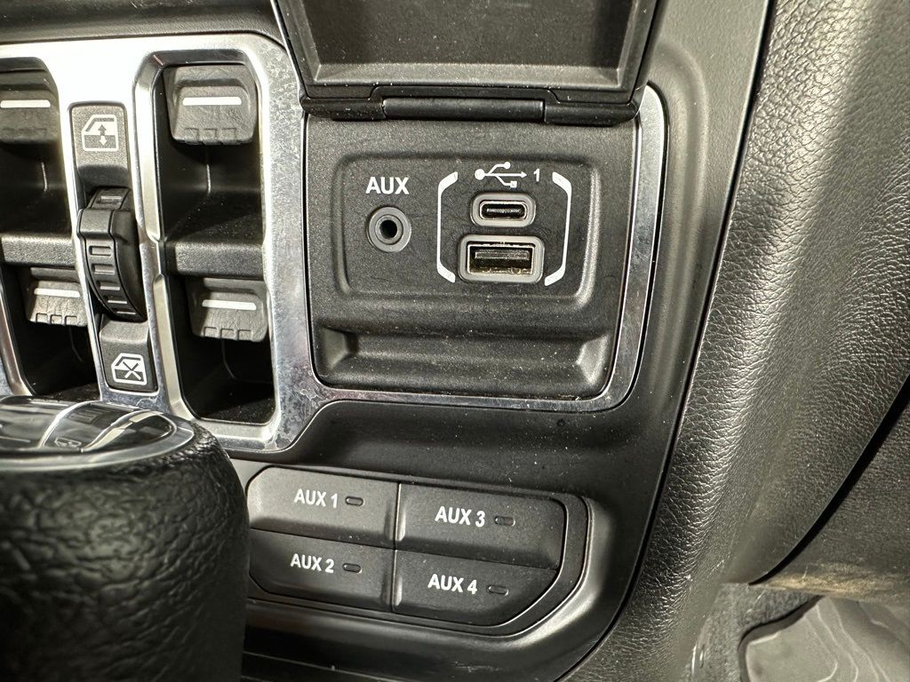 2023 Jeep Wrangler 4xe Willys 4XE - Photo 10