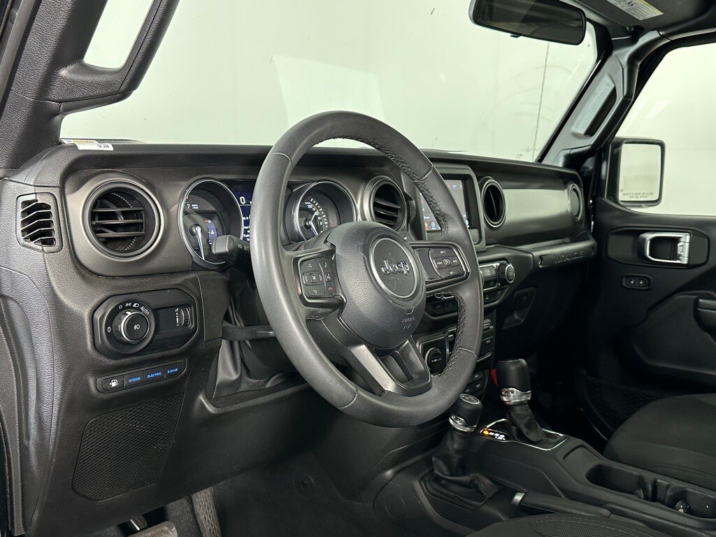 2023 Jeep Wrangler 4xe photo 2