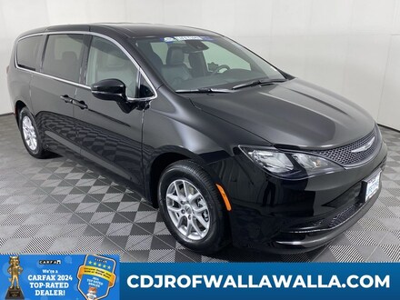 2025 Chrysler Voyager LX Cargo Van