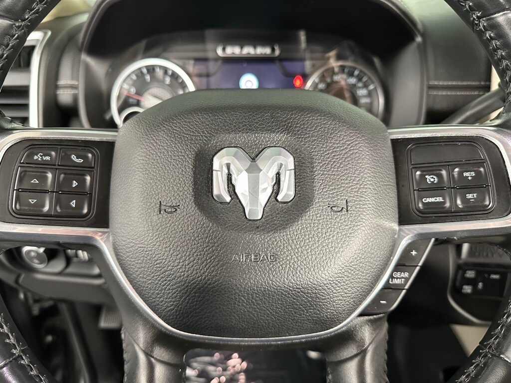 2022 Ram 3500 Laramie photo 3