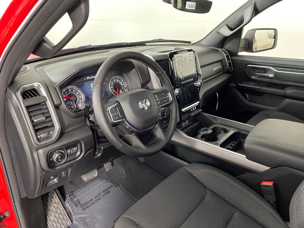2025 Ram 1500 Big Horn photo 2