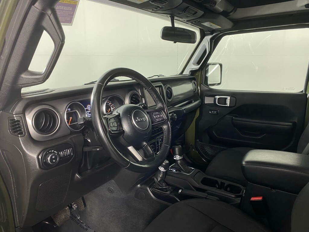 Used 2022 Jeep Gladiator Sport S with VIN 1C6JJTAM9NL179348 for sale in Walla, WA