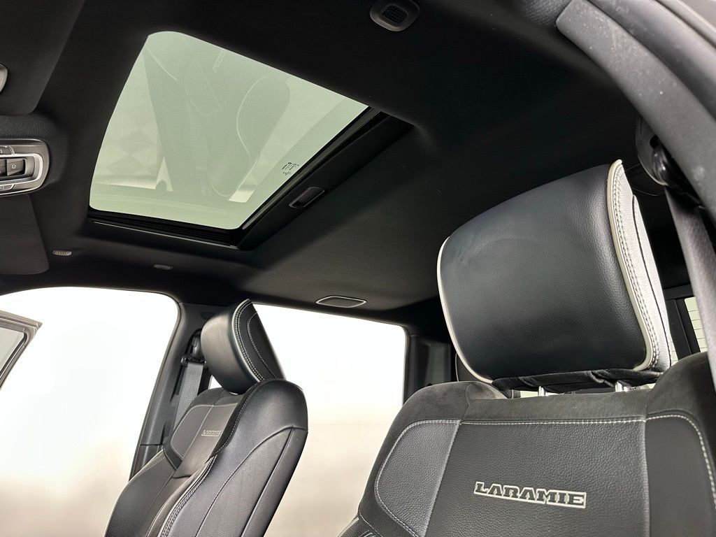 2021 RAM Ram 3500 Pickup Laramie - Photo 12