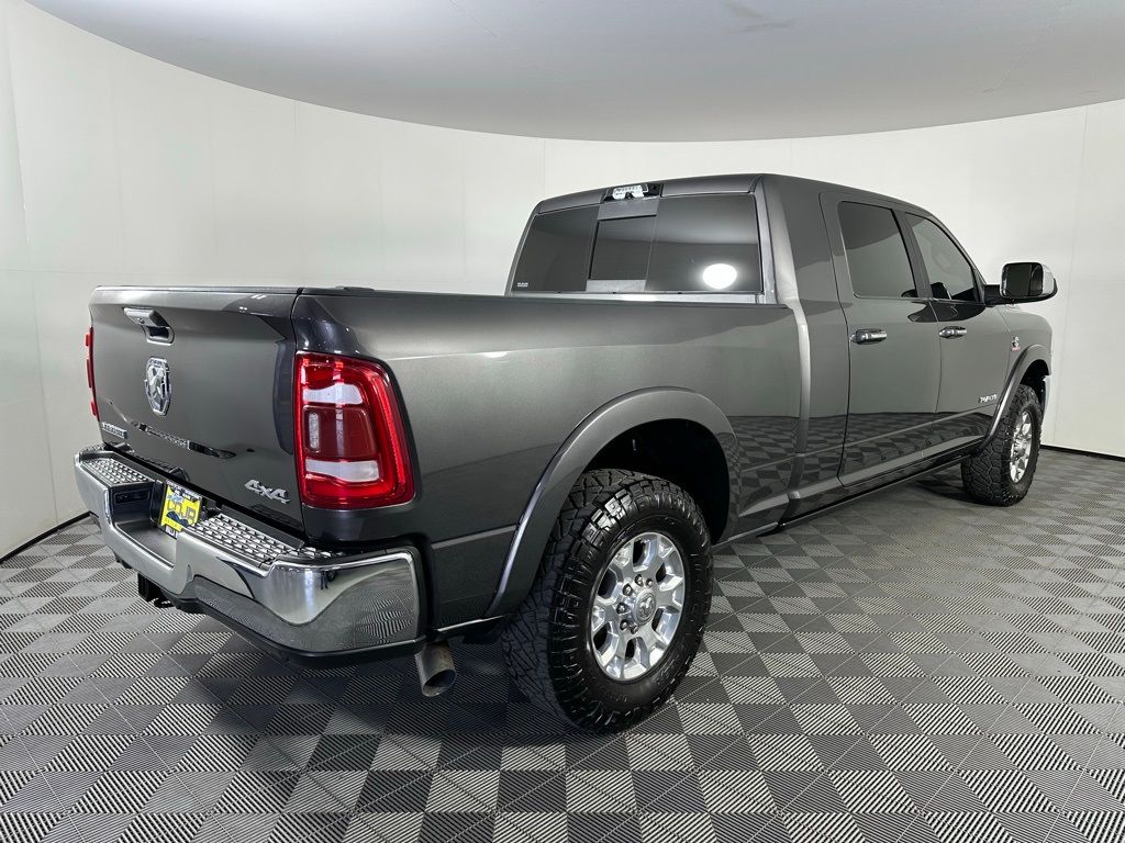 2022 RAM Ram 3500 Pickup Laramie - Photo 24