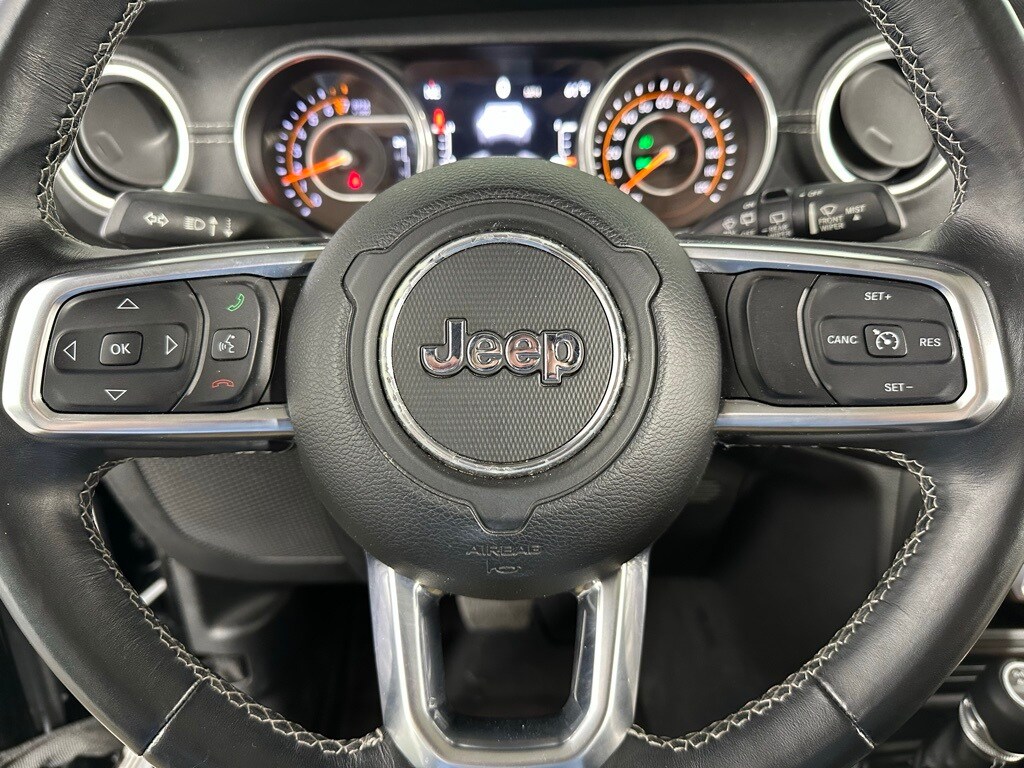 2018 Jeep Wrangler Unlimited Sahara photo 3
