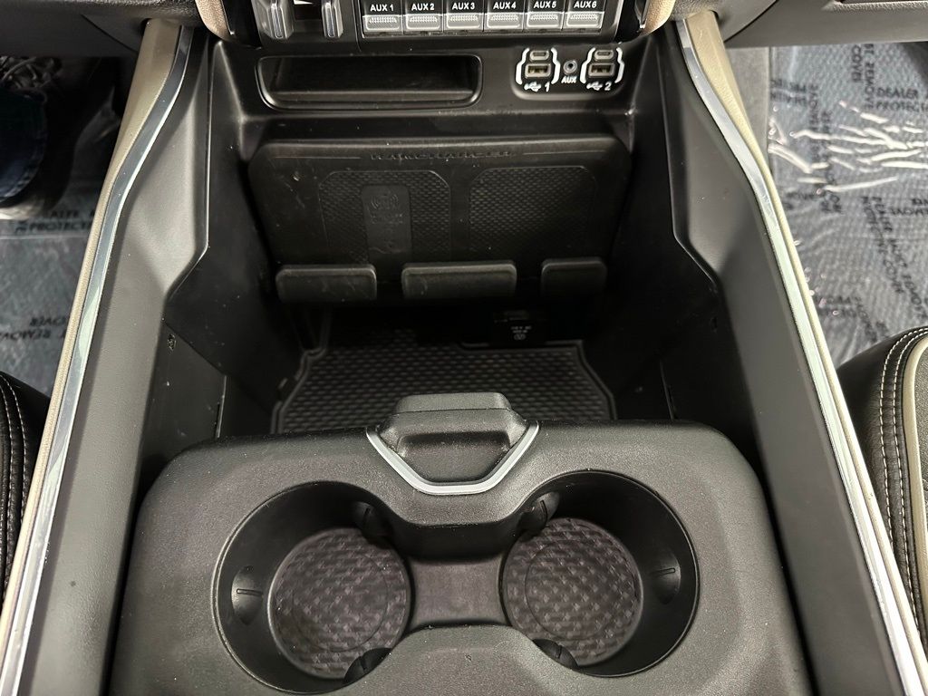 2022 RAM Ram 3500 Pickup Laramie - Photo 10