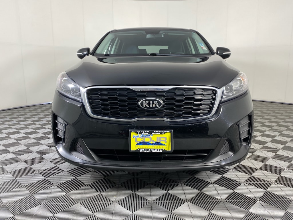 Used 2020 Kia Sorento LX with VIN 5XYPGDA38LG649070 for sale in Walla Walla, WA
