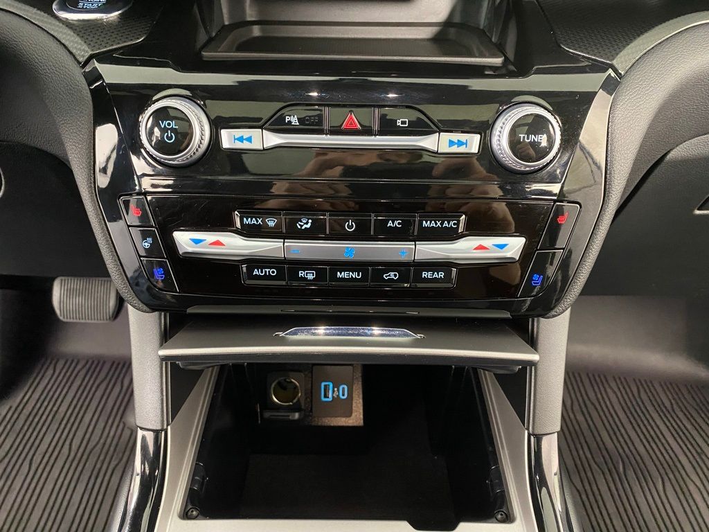 2021 Ford Explorer ST - Photo 22